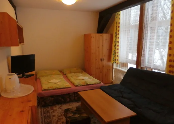 Vltava 3* Strazne